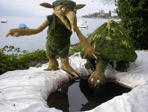 Scrat est un écureuil de fiction qui apparaît dans la série
