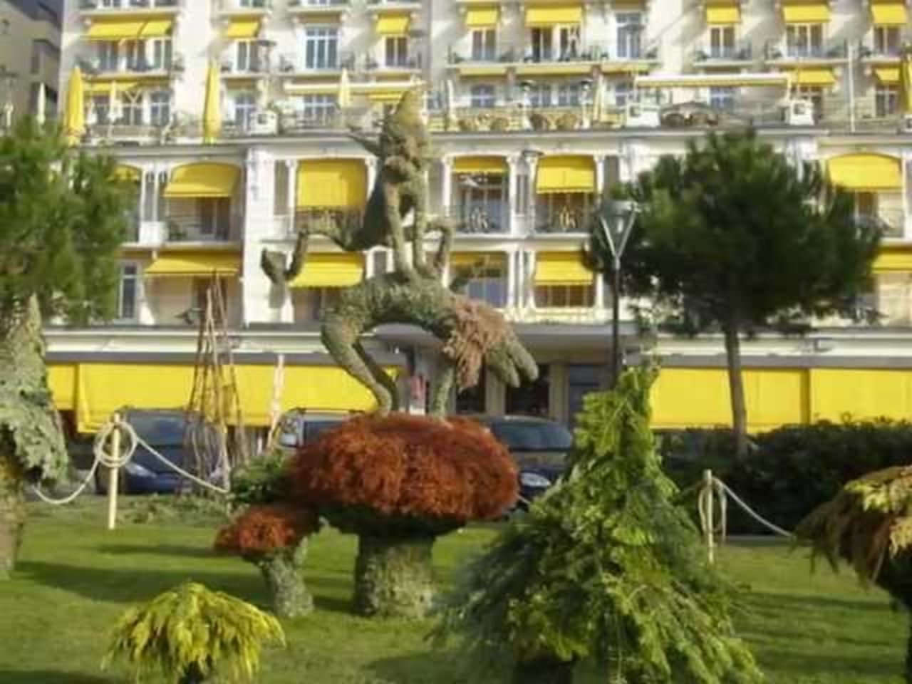 Montreux 20 ans de Sculptures végétales